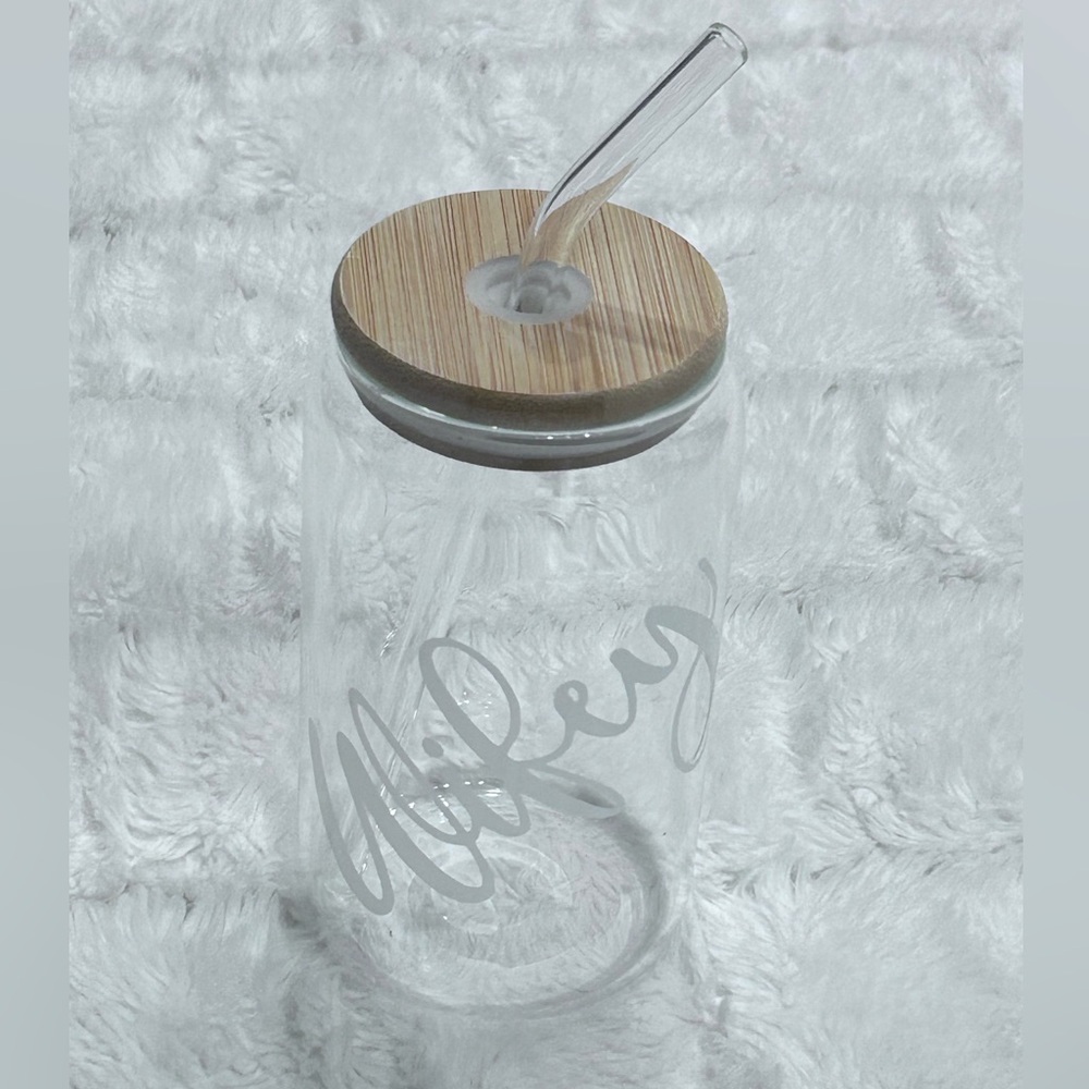 Glass Can Tumbler “Wifey” with Bamboo Lid &‎ Reusable Glass Straw – 6 Inches